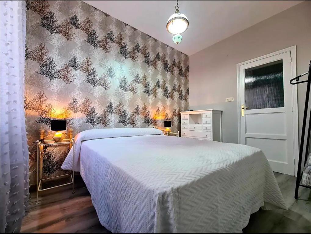 Piso Estacion Tren Bus Termas muy luminoso — photo 1