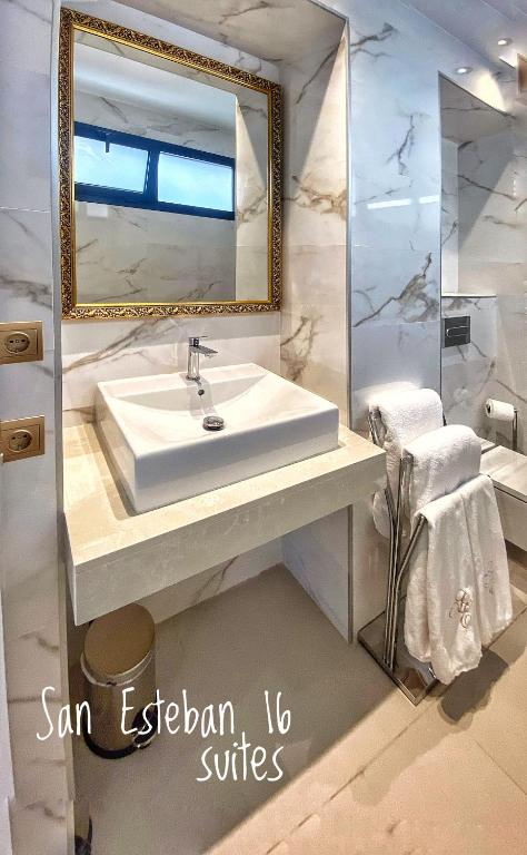 SUITES SAN ESTEBAN 16 Principe photo 3