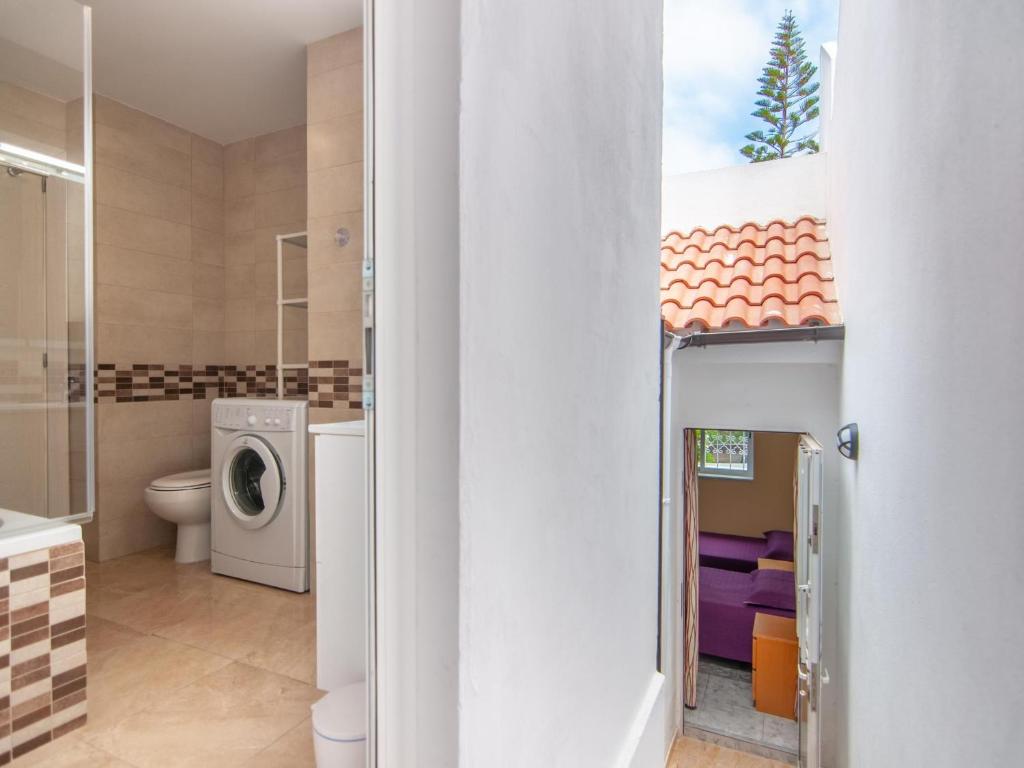 Sunshine holiday house photo 3