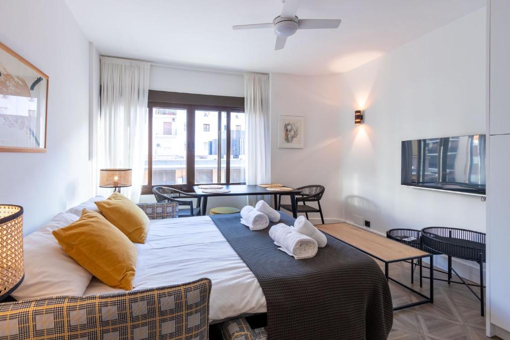 Salado Triana Suites by Valcambre photo 2