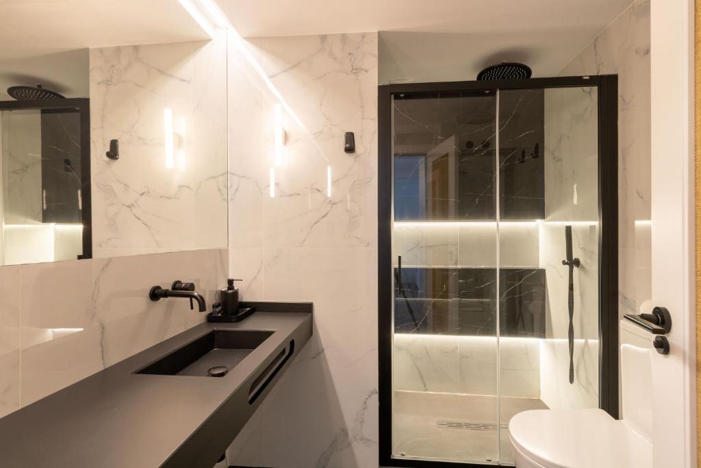 Salado Triana Suites by Valcambre photo 3