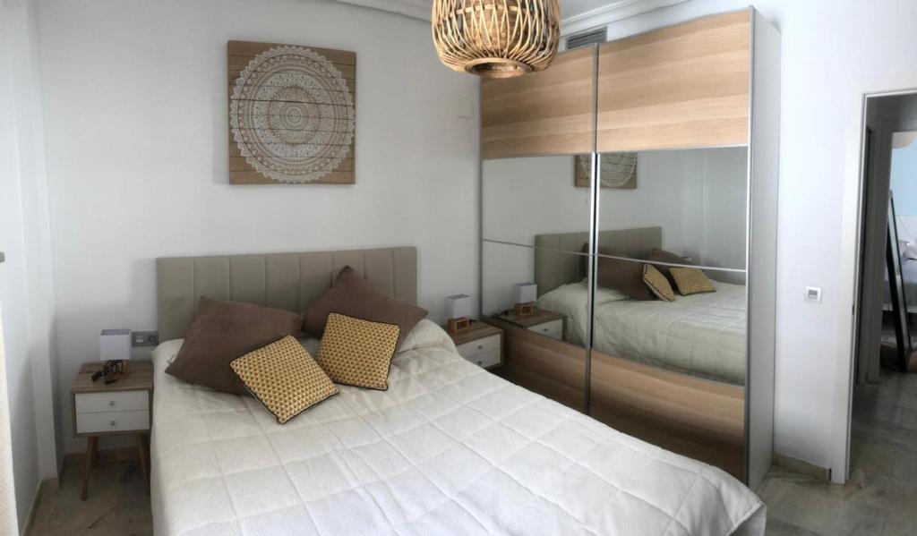 San Jacinto 69 Triana — photo 1