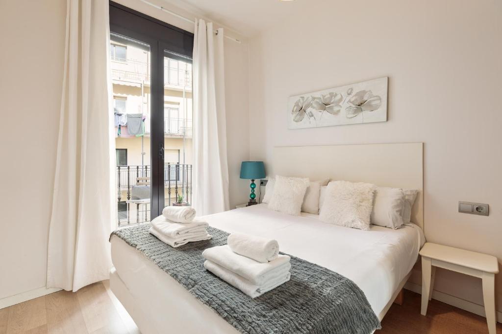 Enjoy Apartments Montserrat Boutique Apartment in Eixample photo 2