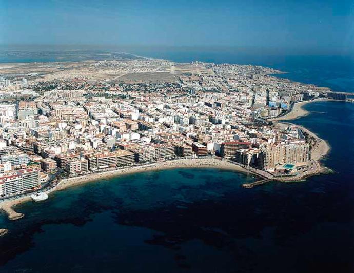 Torrevieja Playa Cura — photo 1