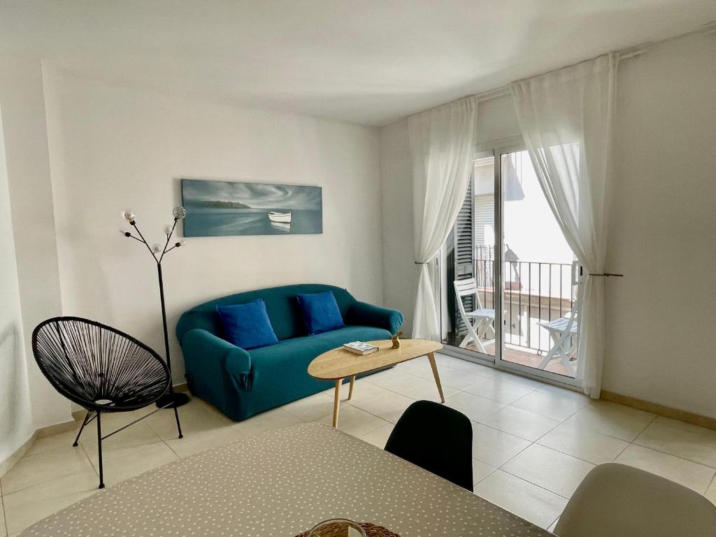 Sant Pau Beach Home with terrace photo 3