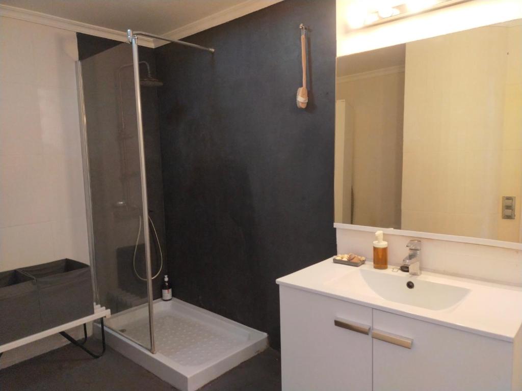 Apartment in Playa de Las Canteras photo 2