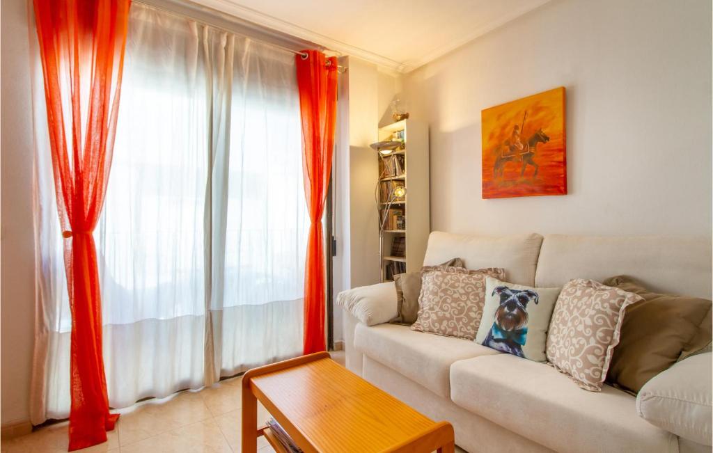 2 Bedroom Gorgeous Apartment In Torrevieja photo 3