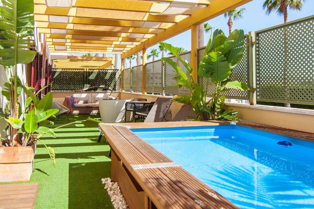 Polo Royale Waterfront Luxury Apt - 3 terraces and pool photo 3
