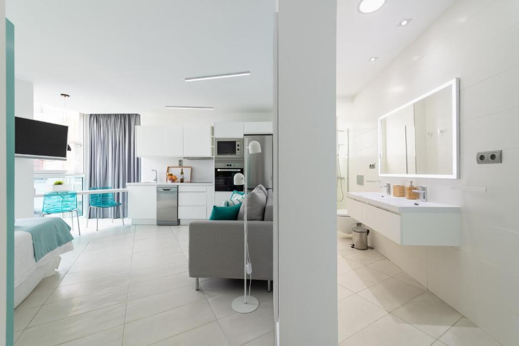 Edison Building By CanariasGetaway photo 2