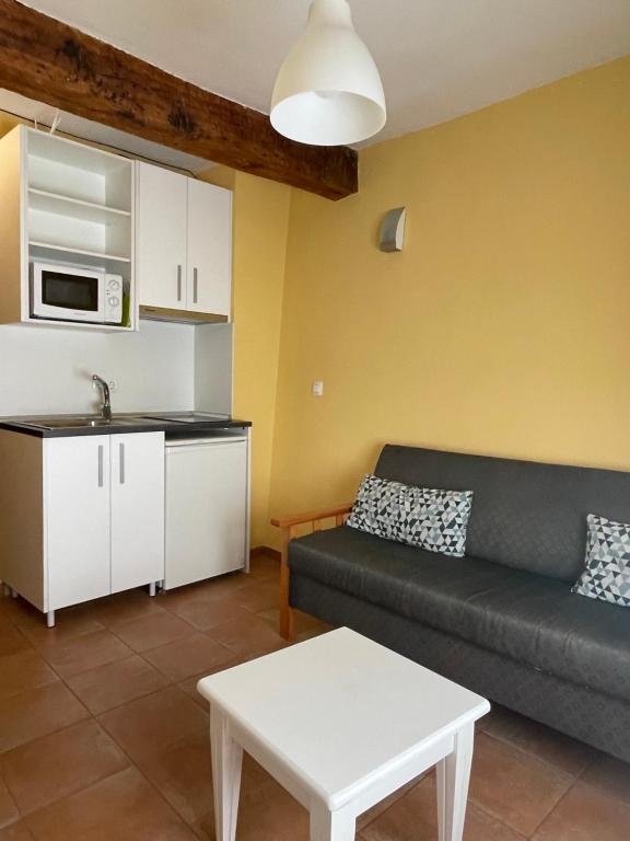 A.T. CASCO ANTIGUO III photo 3