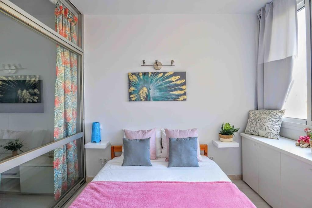 Tropical Holiday Apartment - Parking photo 2