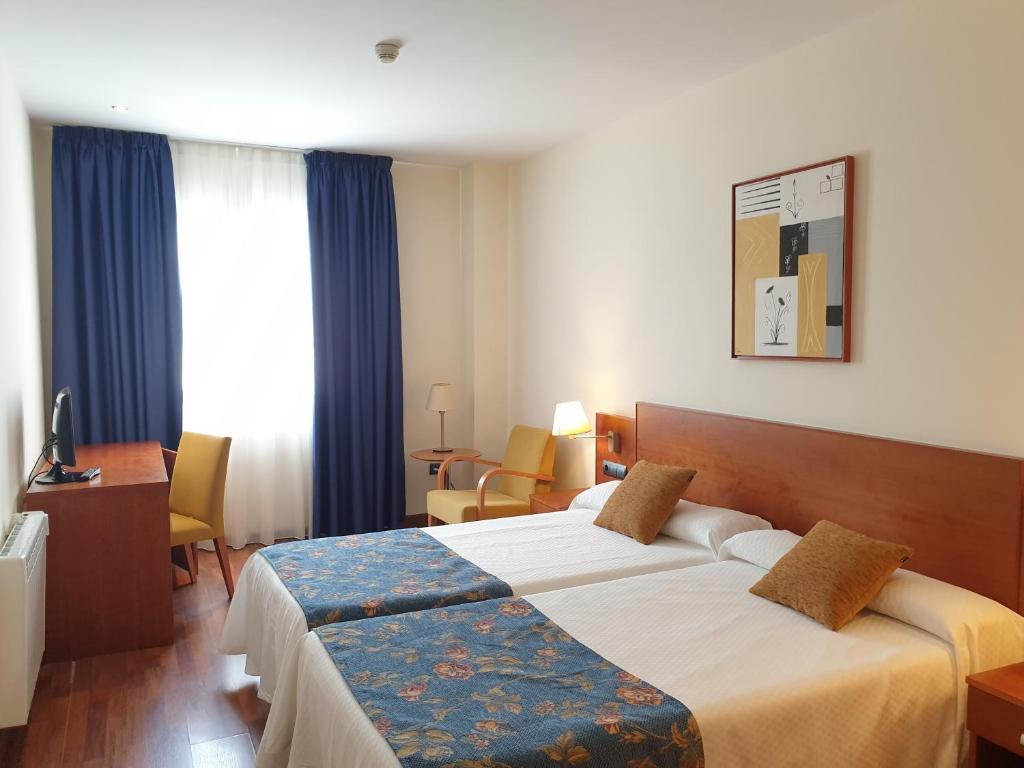 Hotel Suite Camarena photo 2