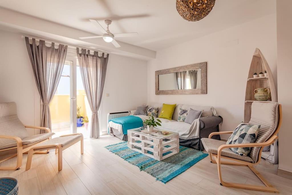 Tarifa Loft With 3 Bedrooms & Sea views RA-676 photo 2