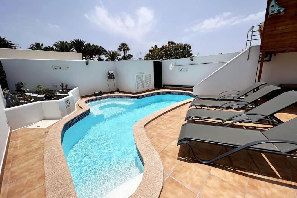 The Sallies - 3 bedroom villa with private pool — photo 1