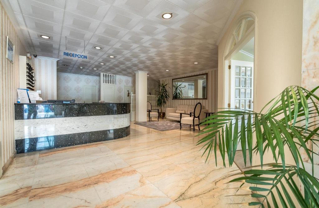 Hotel Ton photo 2