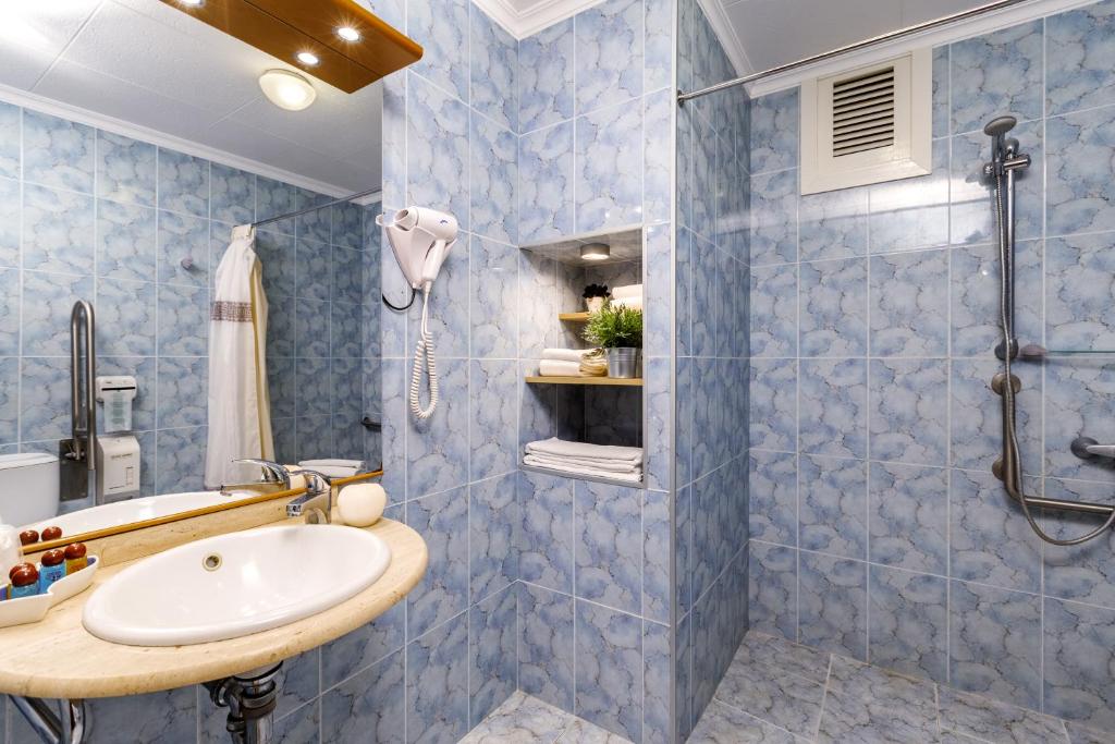Hotel Sausa photo 3