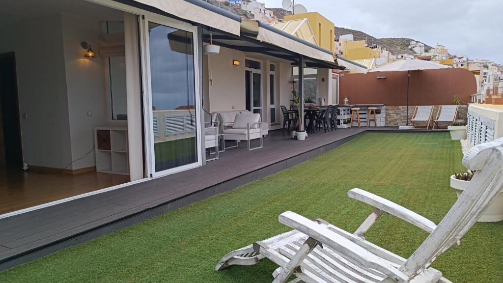 Ocean views — photo 1