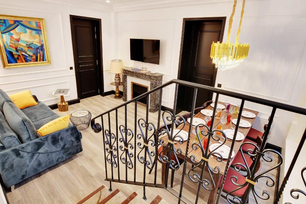 Amazing appart 3BR8P - Place de l'Etoile photo 2