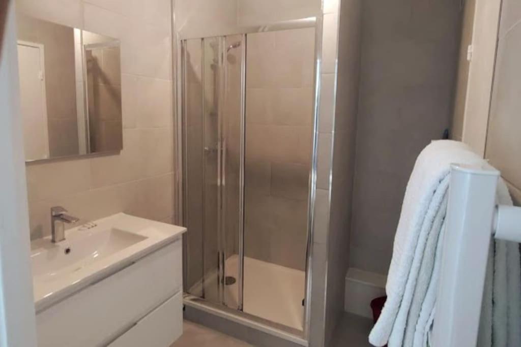 1 bedroom & salon photo 3