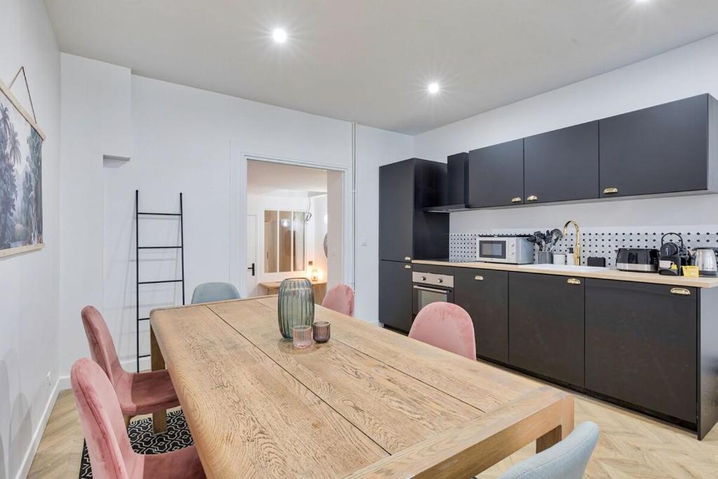 Appartement quartier Plaine-Monceau 8P 1 photo 2