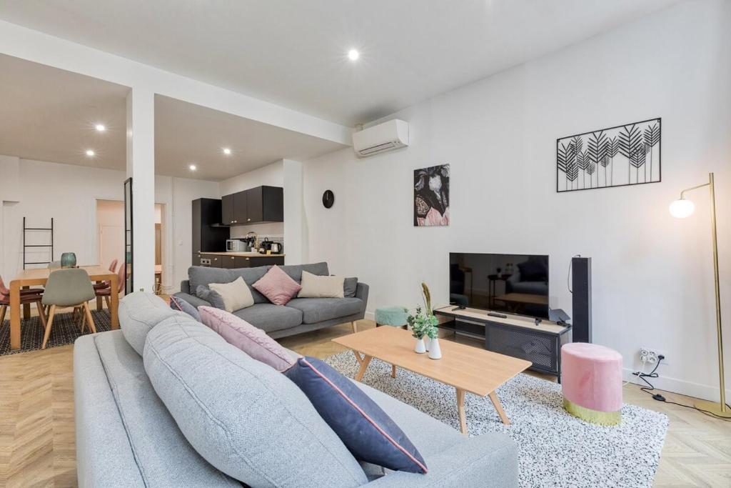 Appartement quartier Plaine-Monceau 8P 1 photo 3