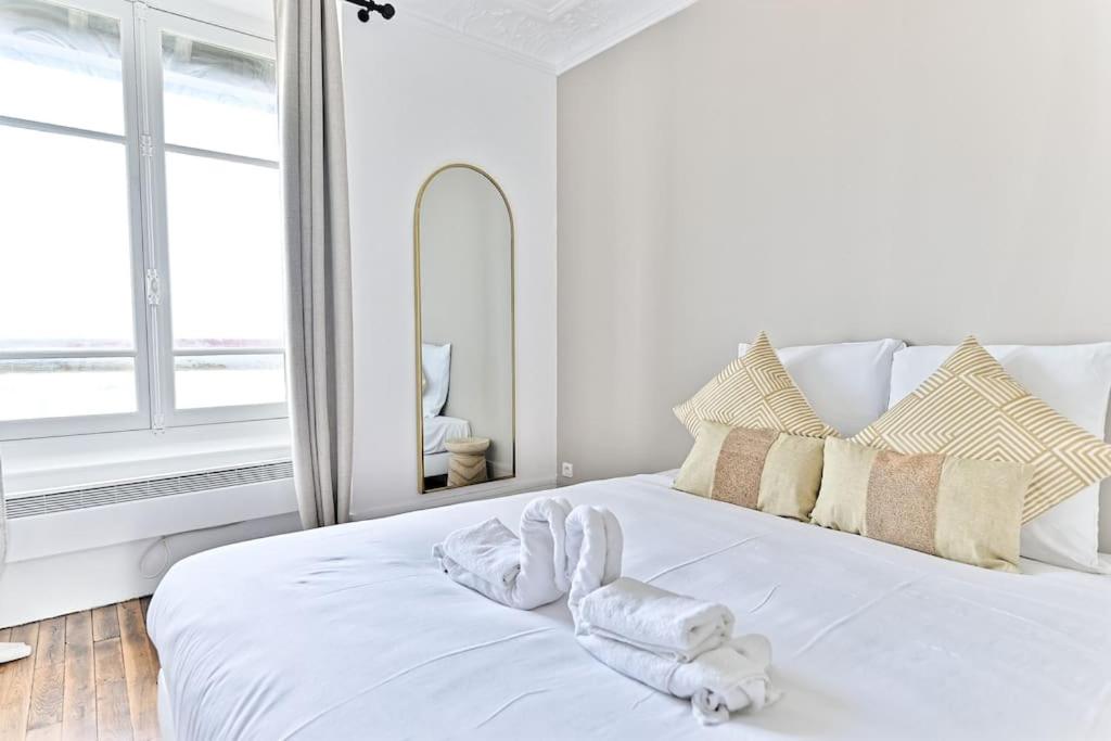 Appartement Vue sur Tour effeil Defense photo 2