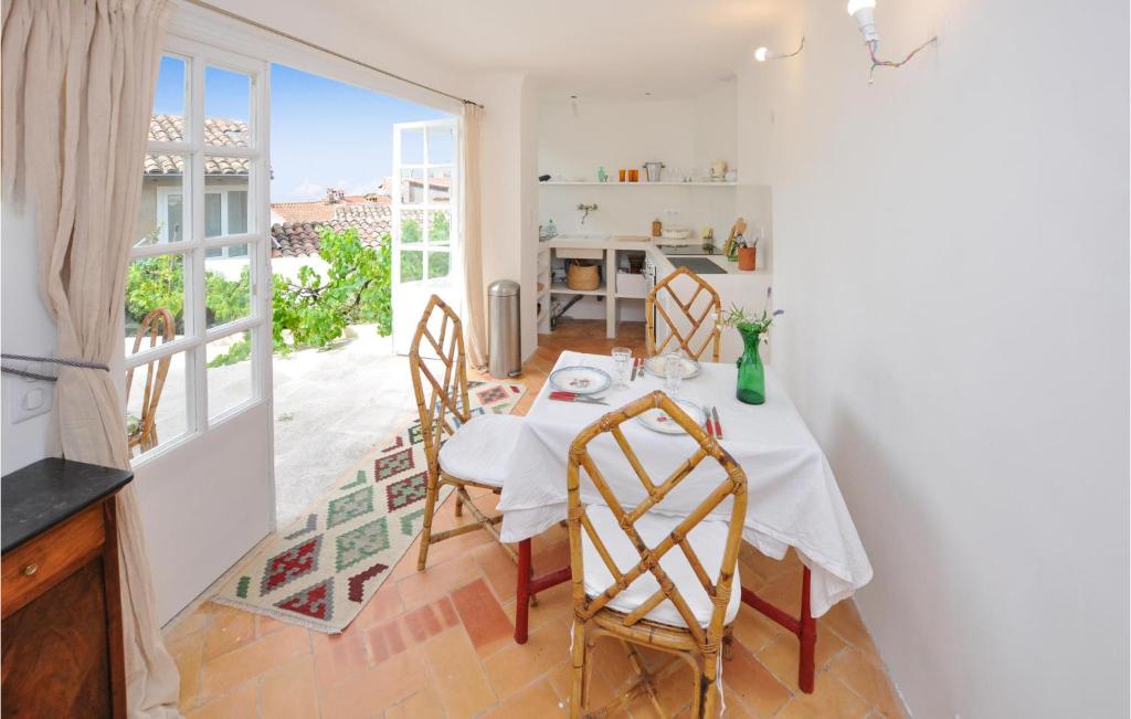 Cozy Apartment In Roquebrune-Cap-Martin photo 2