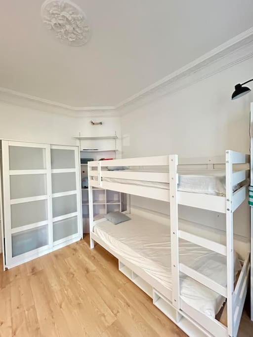 Booking.com: Hotels in Paris. Book your hotel now! photo 2