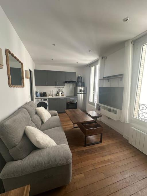 Booking.com: Hotels in Levallois-Perret. Book your hotel now! — photo 1