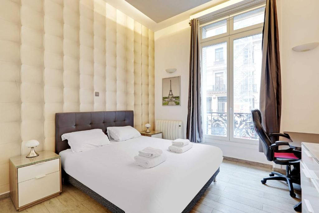 Amazing appartement 2BR 6P Champs Elysées photo 2