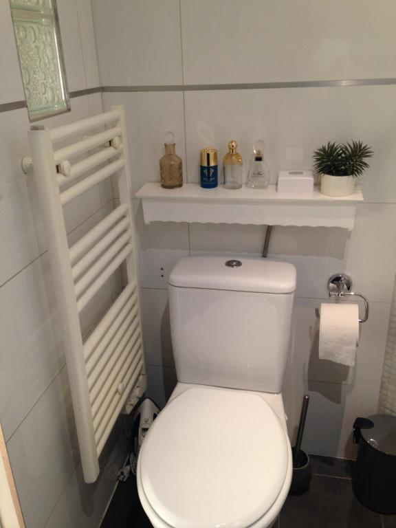 Appartement typiquement parisien photo 3