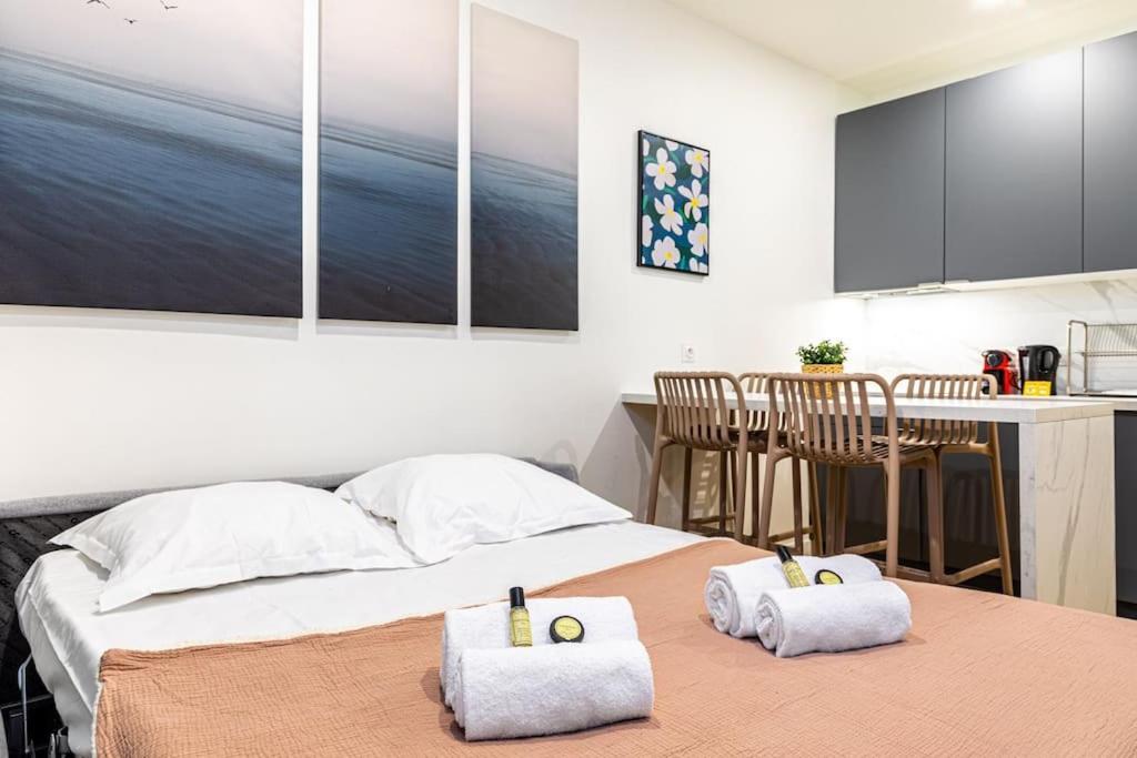 Appartement moderne pour 4 proche Arc de Triomphe photo 2