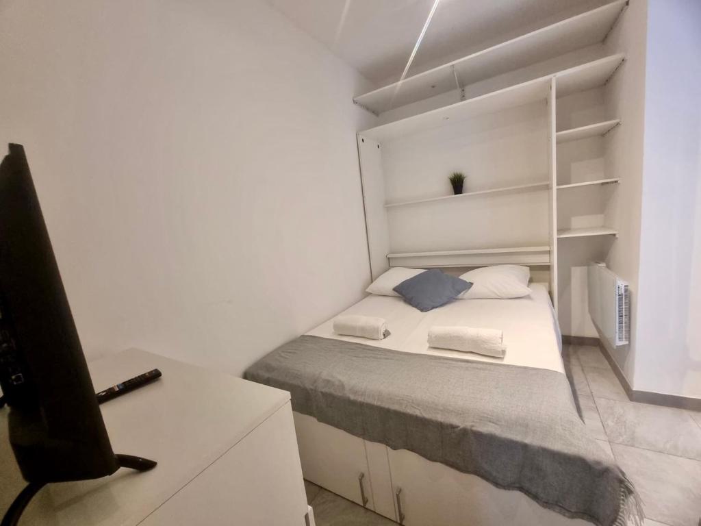 CARNIER avec Parking photo 2