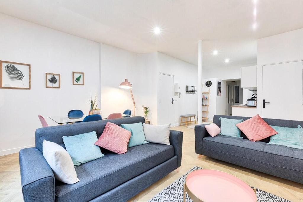 Appartement quartier Plaine-Monceau 8P RDC photo 3