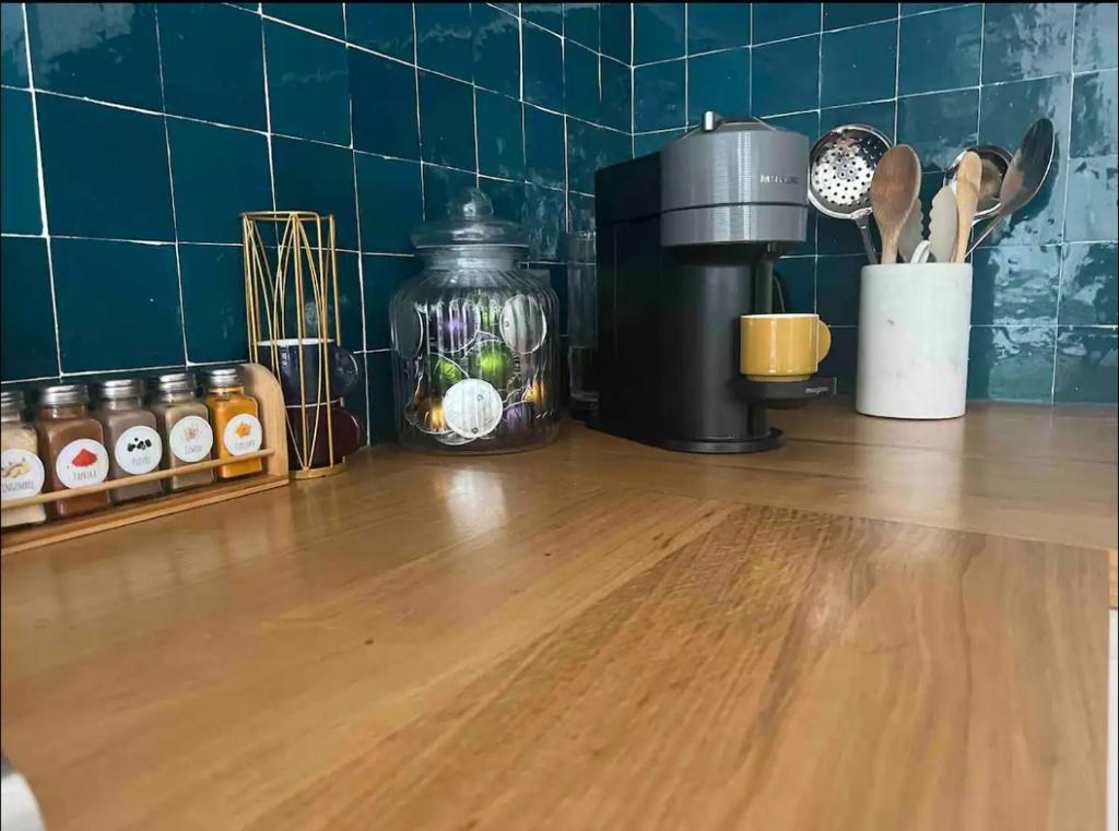 Appartement canal Saint Martin cosy et lumineux photo 3