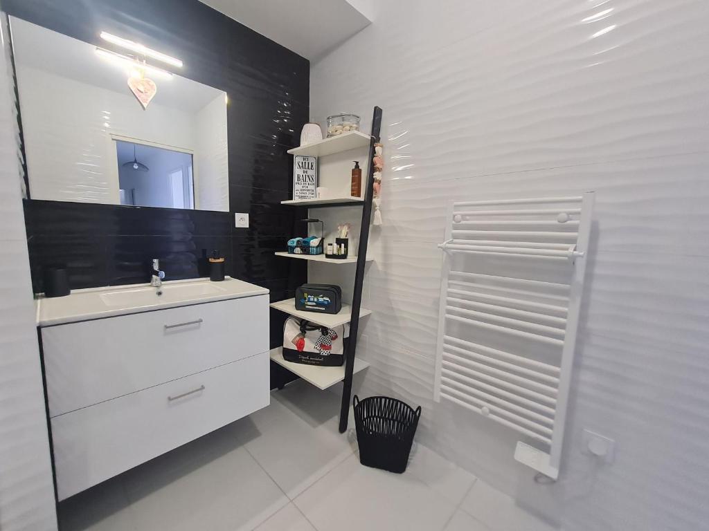 Magnifique 2 pièces vue mer photo 3