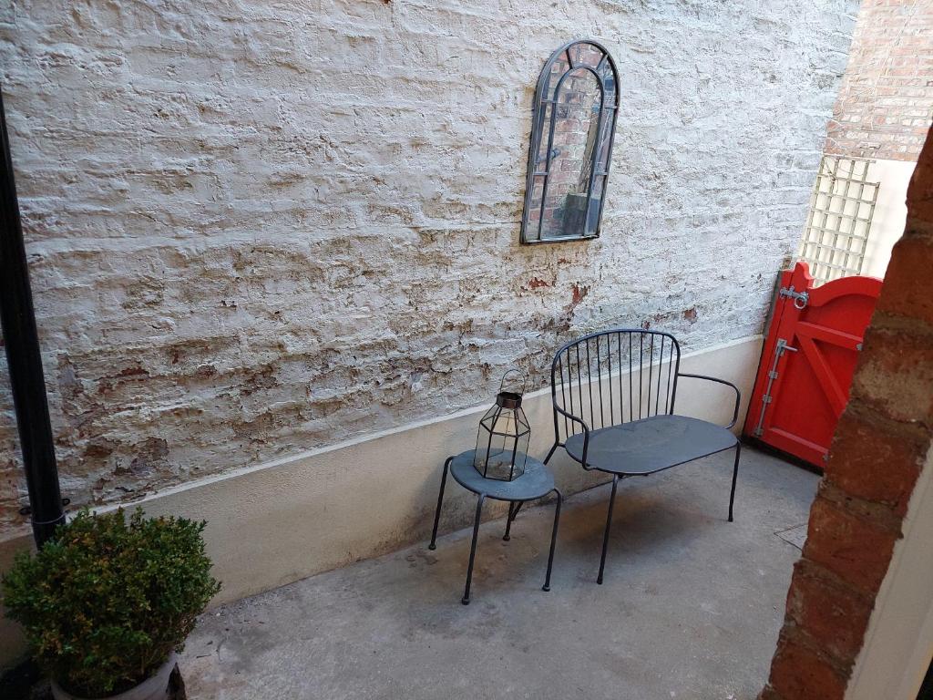 The York Riverside Suites photo 2