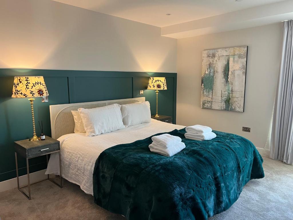 The Spitalfields Suite at Ryedale House — photo 1