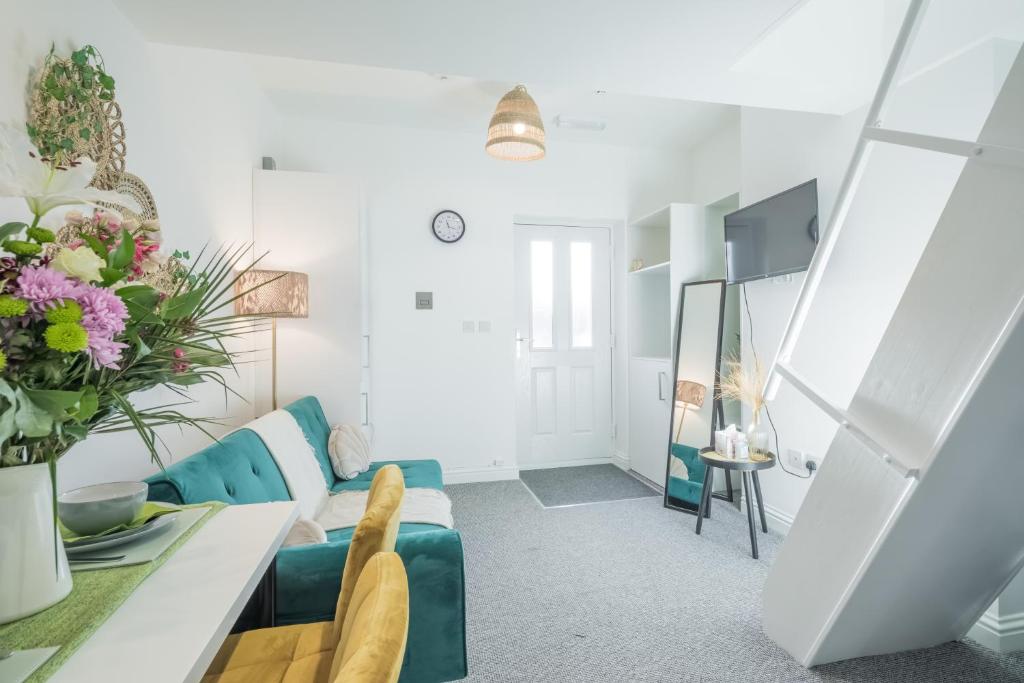 Booking.com: Hotels in Milton Keynes. Book your hotel now! — photo 1