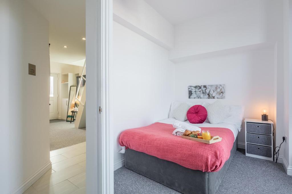 Booking.com: Hotels in Milton Keynes. Book your hotel now! photo 2