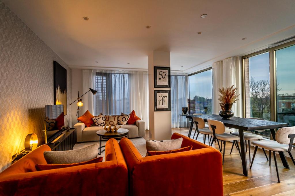 The Castle Suite @ Ryedale House — photo 1