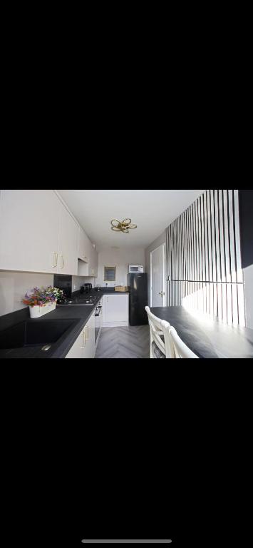 The chic haven — photo 1