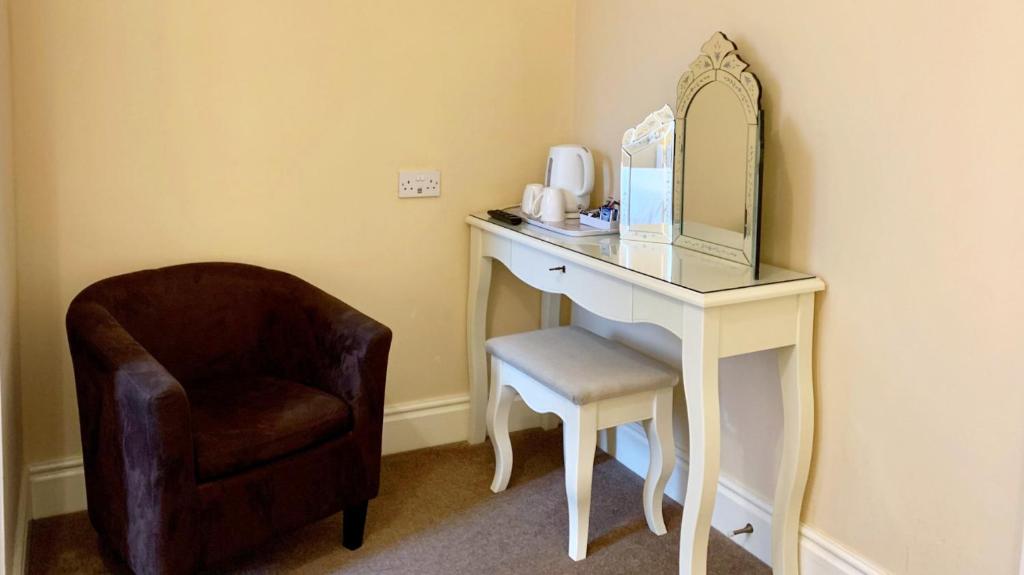 The Crescent Guest House photo 2