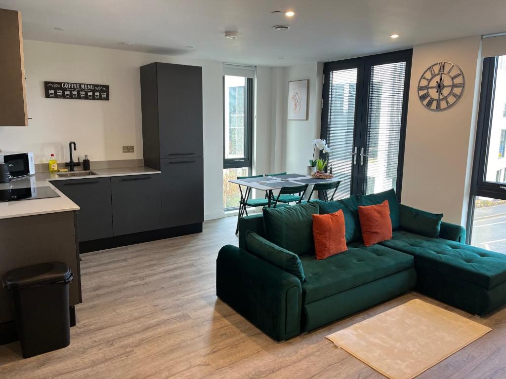 Superb New Build City Centre Flat and Gym — photo 1