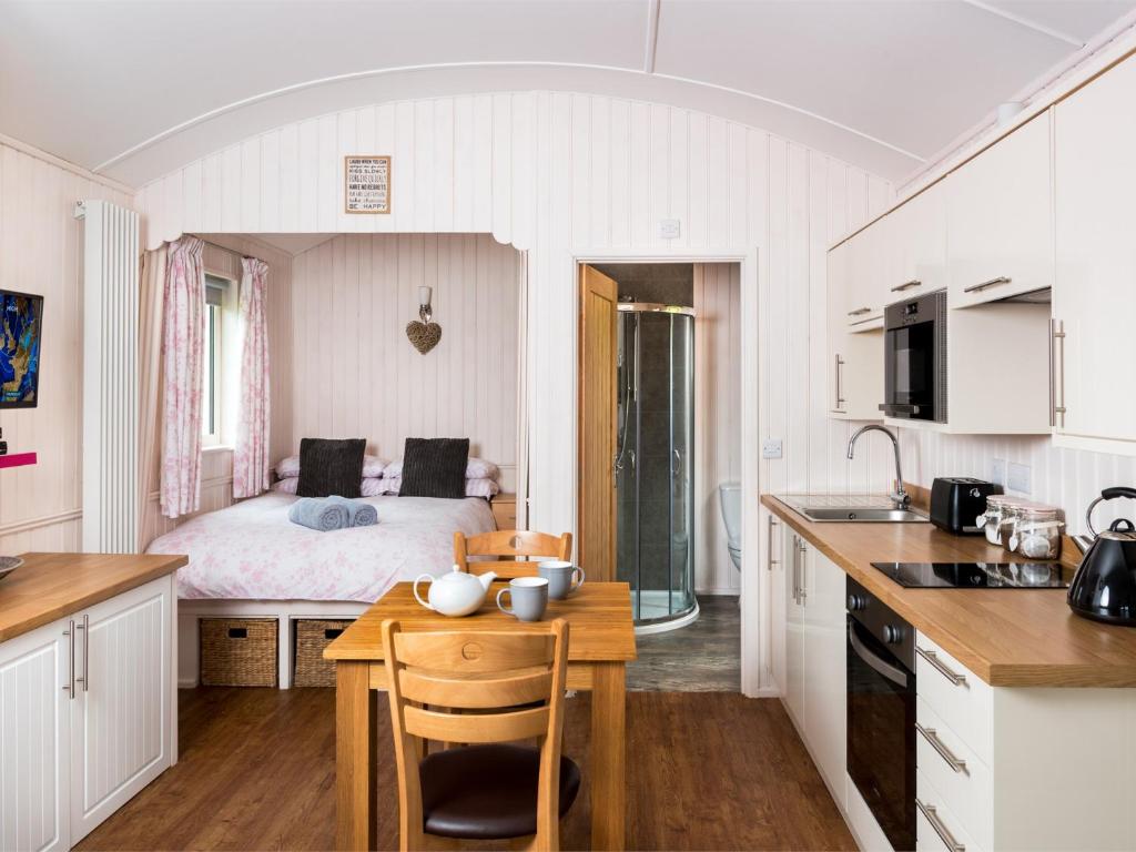1 Bed in Llangammarch Wells oc-bn089 photo 3