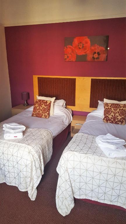 The Victoria Hotel photo 2
