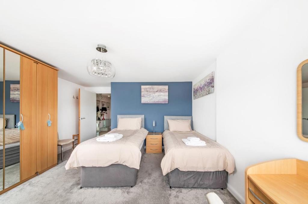 Finest Retreats - The Penthouse at 611 Westgate photo 2