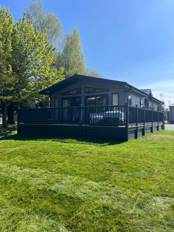 Host & Stay - Sunbird Lodge — photo 1