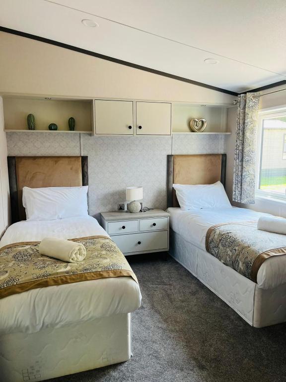 Host & Stay - Sunbird Lodge photo 2