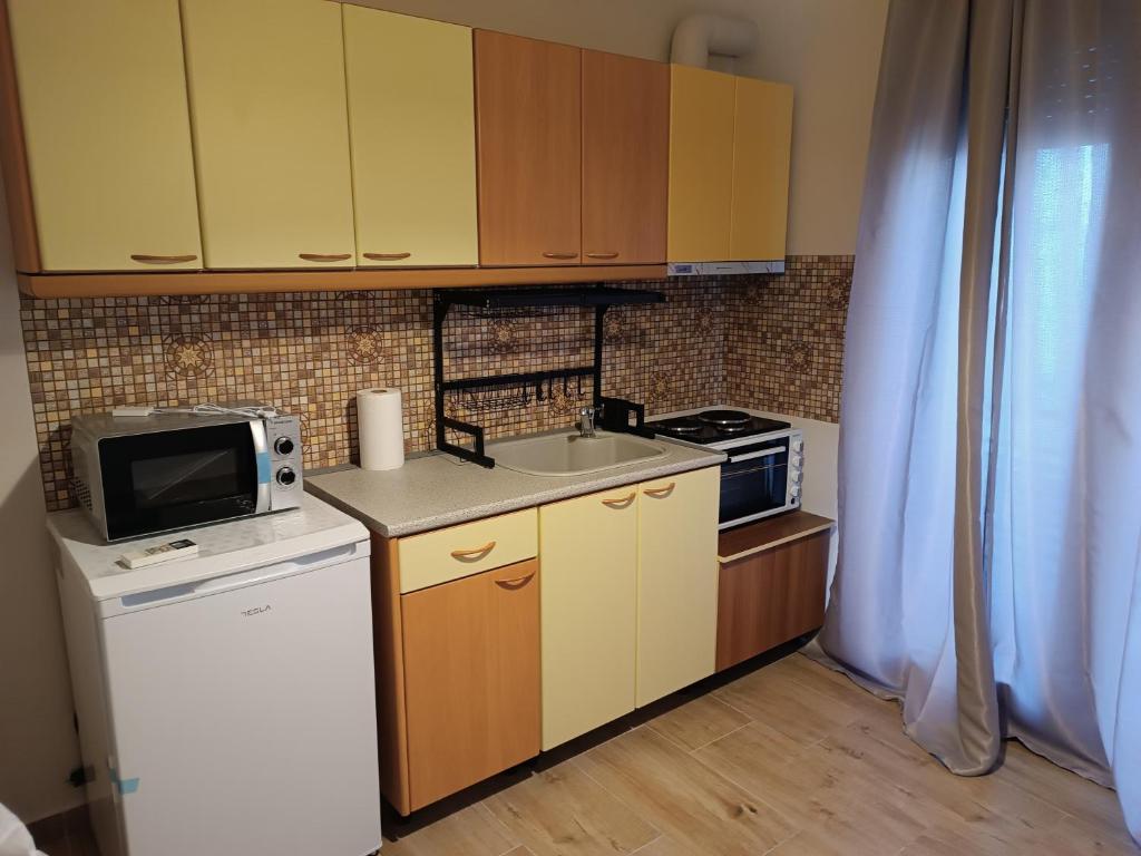 Blue House — photo 1